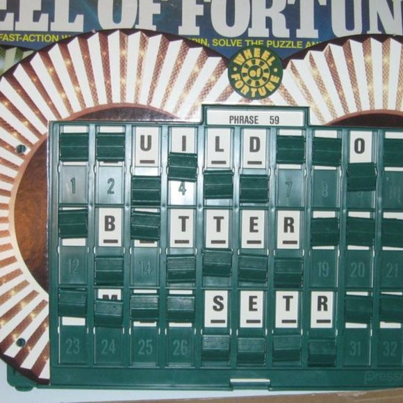 3rd Edition Wheel of Fortune Board Game Complete! - Picture 2 of 4